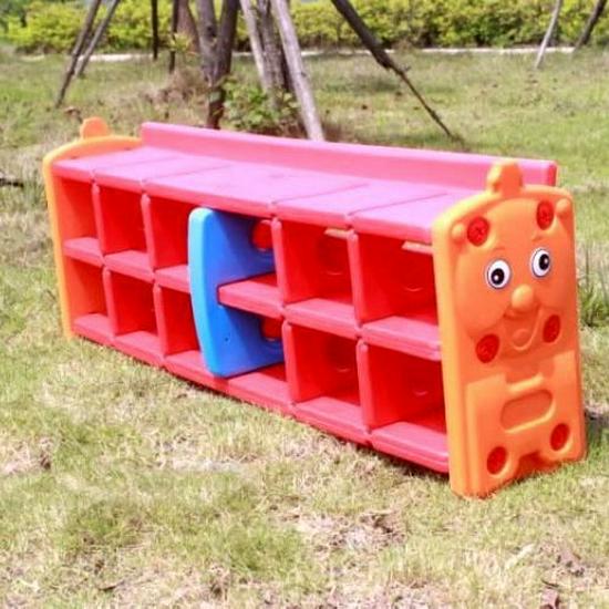 Depozitare pantofi copii din plastic: Raft Thomas pentru Grădiniță, Centre Părinte-Copil & Organizarea Jucăriilor