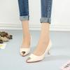 Korean Version of Every Single Shoe Women 2024 Autumn Metal Head Mid-heel Commuter Pointy Shallow Mouth Black Heels