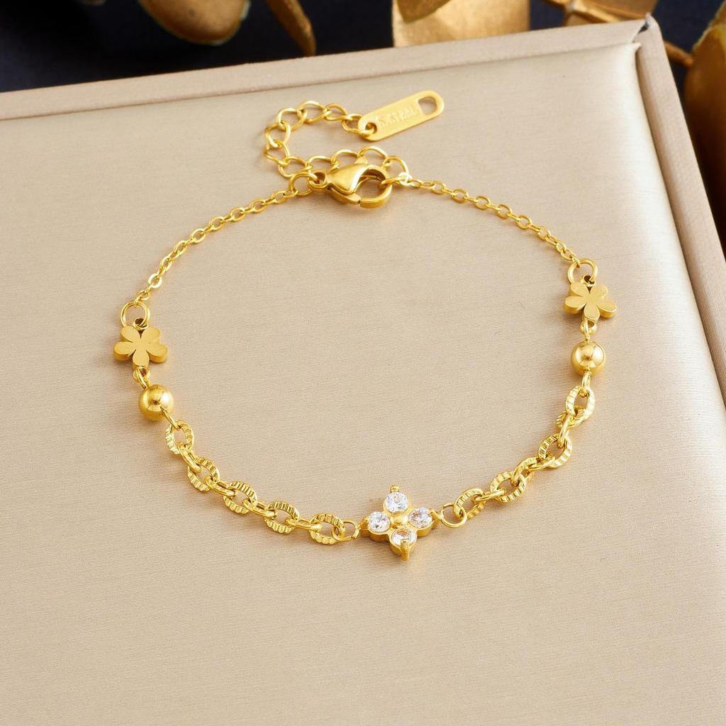 Elegant Gold-Plated Rhinestone Flower Chain Set with Irregular Patchwork Design