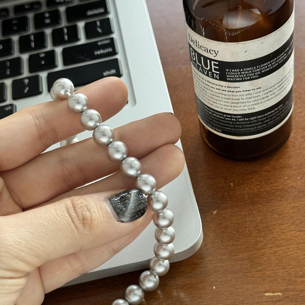 French Simple Pearl Necklace Women'S Niche Design High-End Temperament Versatile Cold Wind Collarbone Chain Sweater Neck Chain