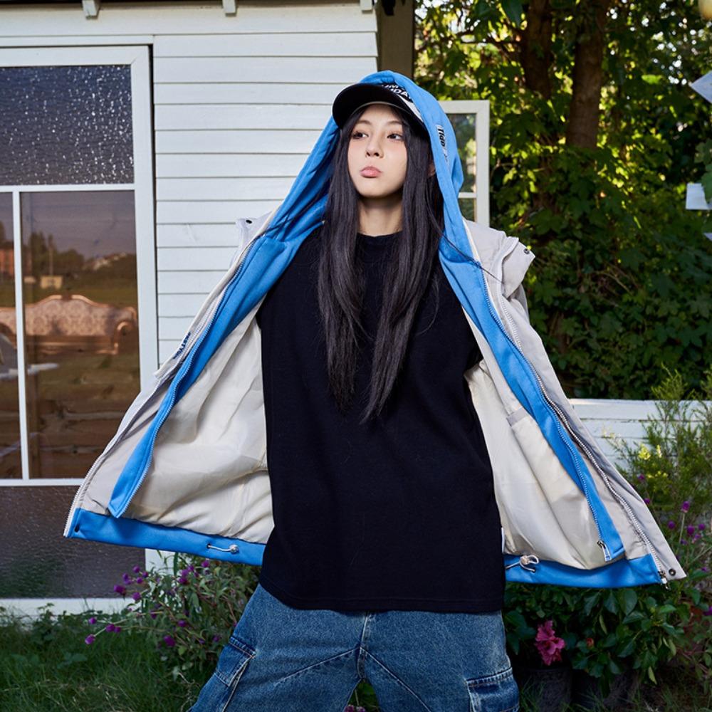 A multi-color cotton-padded jacket, a fashionable and versatile Japanese loose coat for both men and women in winter