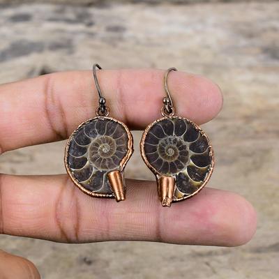 Ammonit Fossil Ohrring Elektrogeformter Kupferohrring Erstaunlicher Ohrring Elektrogeformter Schmuck Handgefertigter Zarter Edelsteinohrring Verlobungsgeschenk