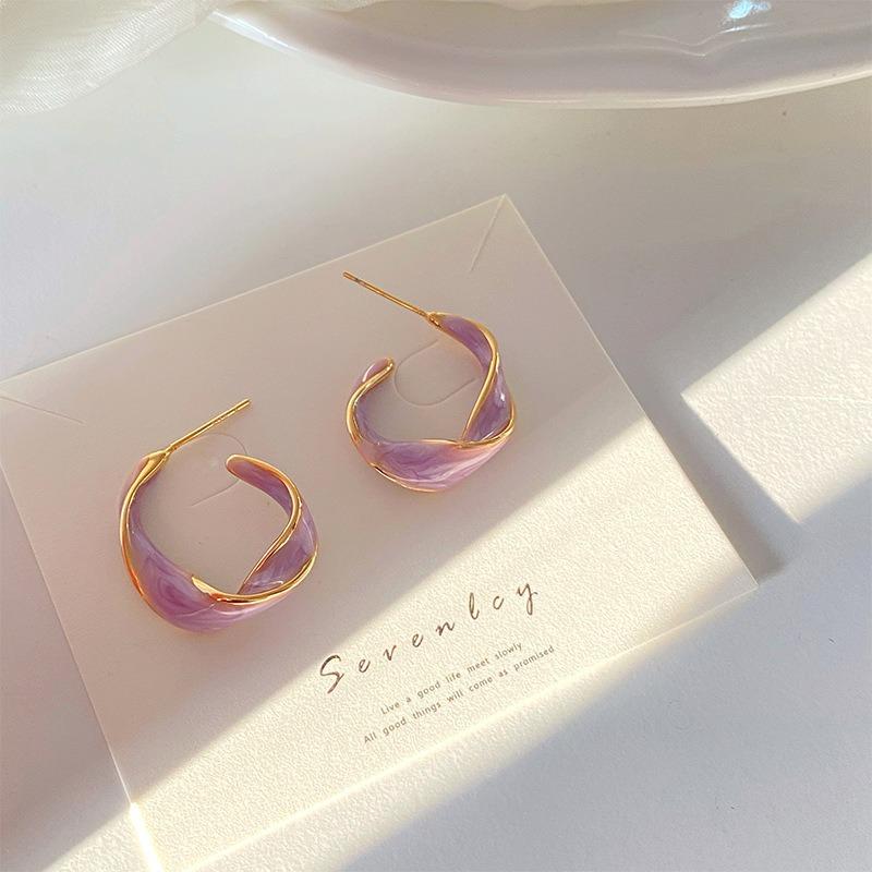 New Fashion Lavender Purple Earrings for Woman Metal Golden Twisted Art Line Purple Stud Earrings Gift Jewelry
