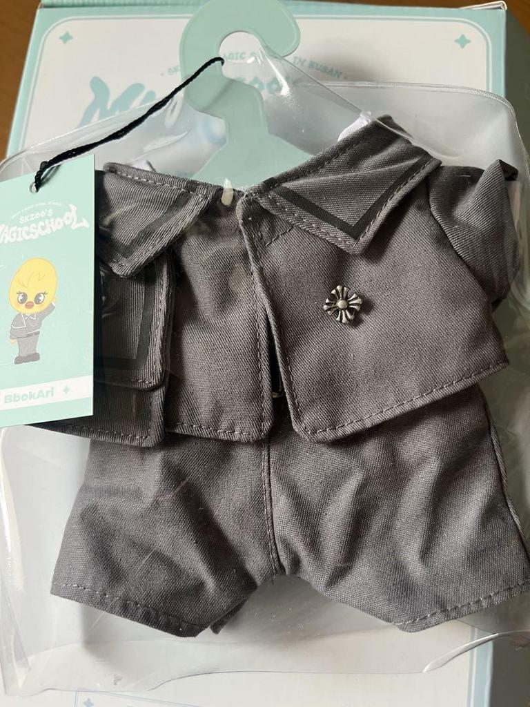 [USED] Straykids Skzoo Stuffed Animal Clothes Pogari