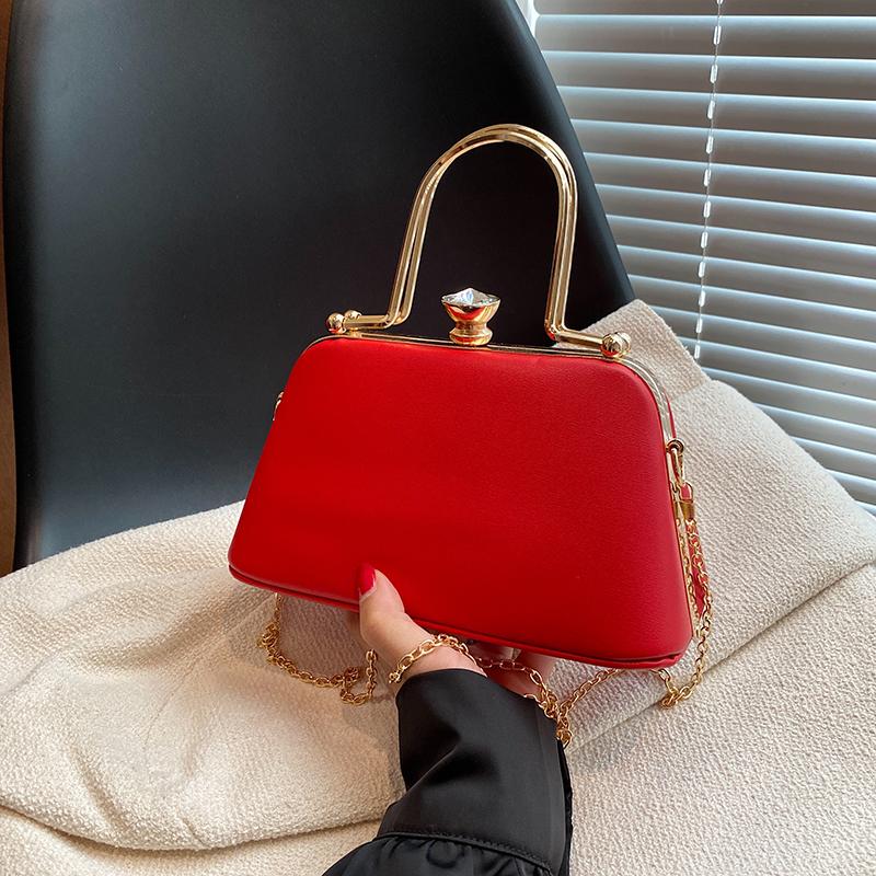 PU Leather Purses and  Ladies Messenger Evening Bag Chains Shoulder Bag