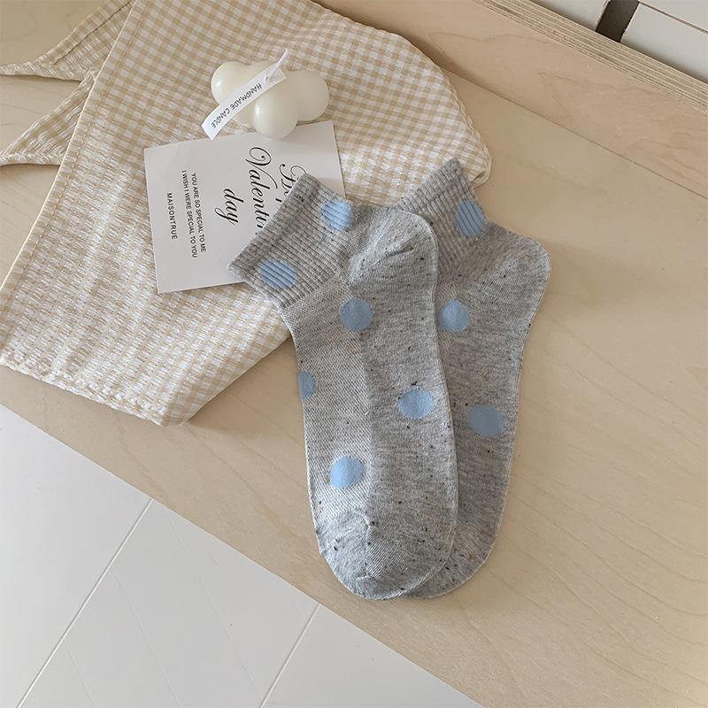 Damen Sommer Dünne Sektion Einfache Mode Idee Garn Polka Dot Unsichtbare Bootssocken