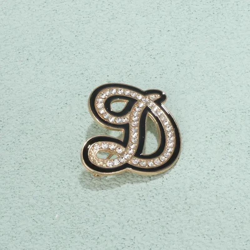 Kristal Yapay Elmas A-Z 26 Harf Broş Kadın İngiliz Alfabesi Broş İğne Korsaj Unisex Yaka Takısı Kıyafet Çanta Dekoru Hediyeler