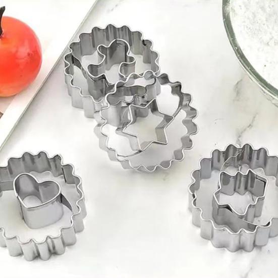 9Pcs Christmas Stainless Cookie Cutters