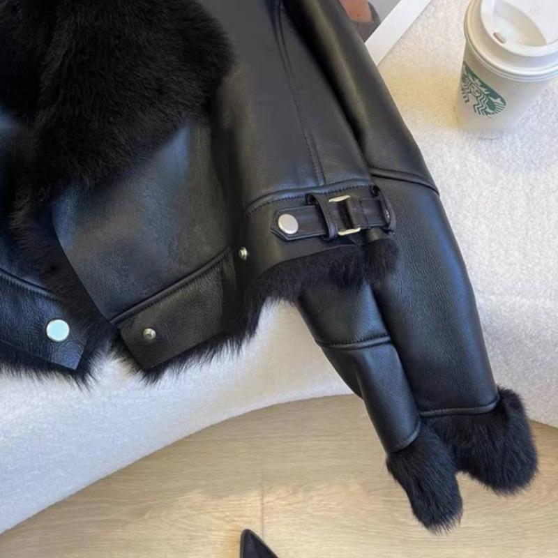 Black Fur Integrated Jacket Women's Short Winter Clothing New Thickened Thermal Locomotive Clothing Jacket Top