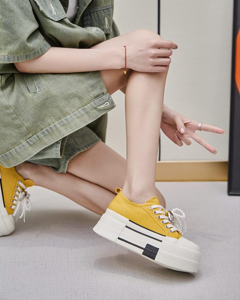 Canvas Shoes Women's Korean Version Platform Muffin Shoes 2025 Summer New Versatile Round Head Lace-up Casual Shoes Breathable Single Shoes