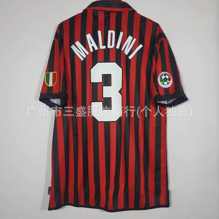 Wholesale sports outdoor retro series AC Milan jersey No. 22 Kaka No. 80 Ronaldinho same football jersey short sleeves