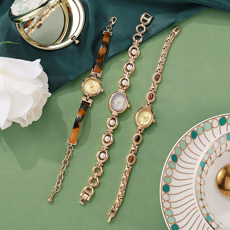 Vintage Niche Second-Hand Watches, Fashion Light Luxury Temperament, Small Dial Bracelets, Women'S Watches