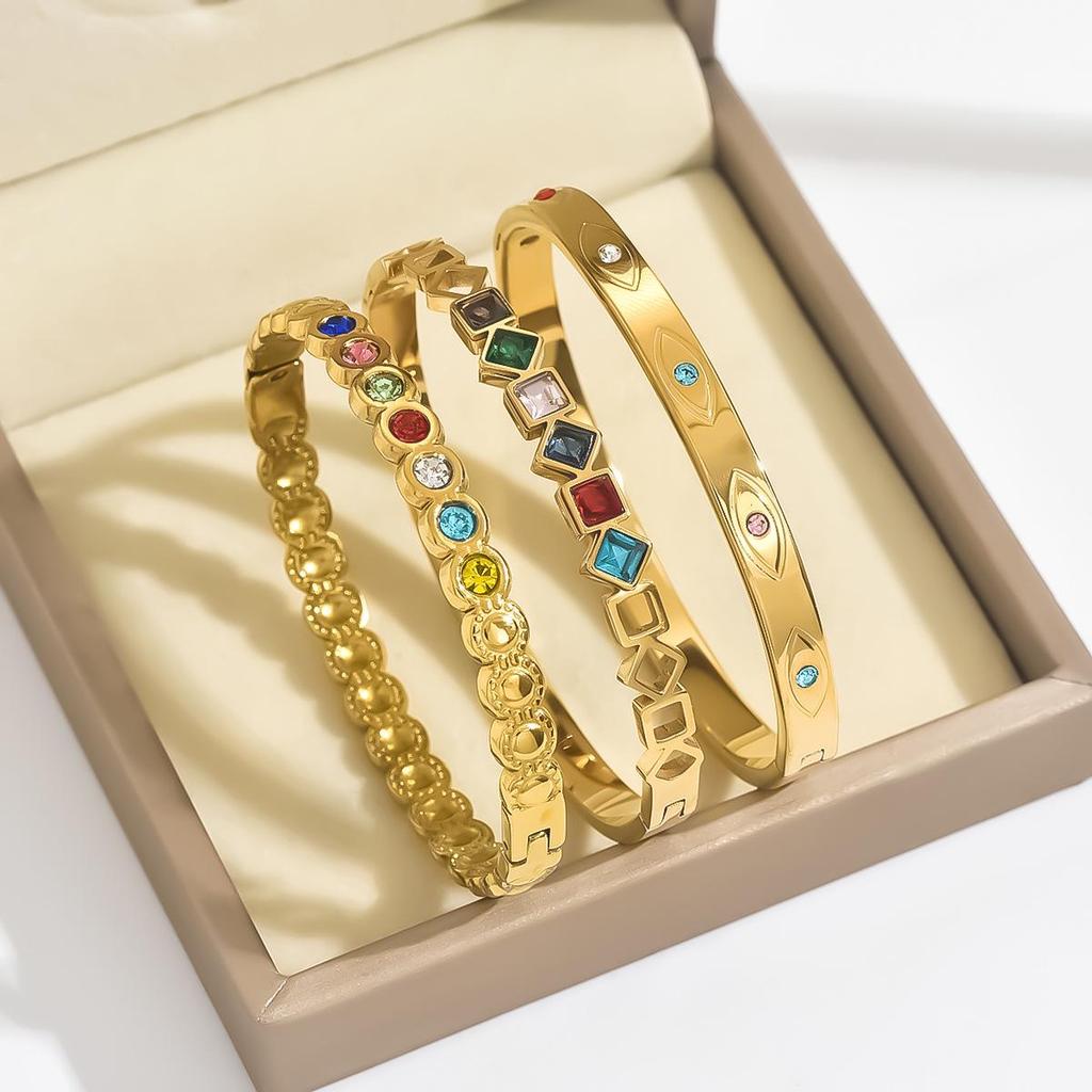 European & American Fashion Oval Zircon Bracelet: White, Pink, Green, Black, Blue - Simple, Versatile, Luxurious