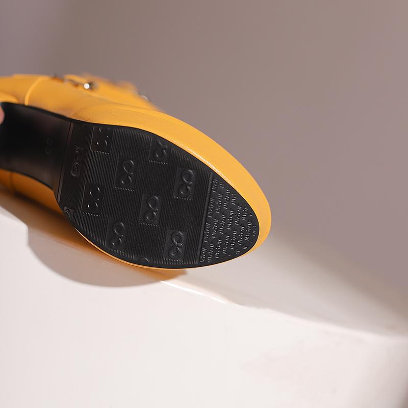 Dames høye hæler støvletter høst og vinter nye sexy temperament tykk hæl firkantet tupp stor størrelse medium støvletter