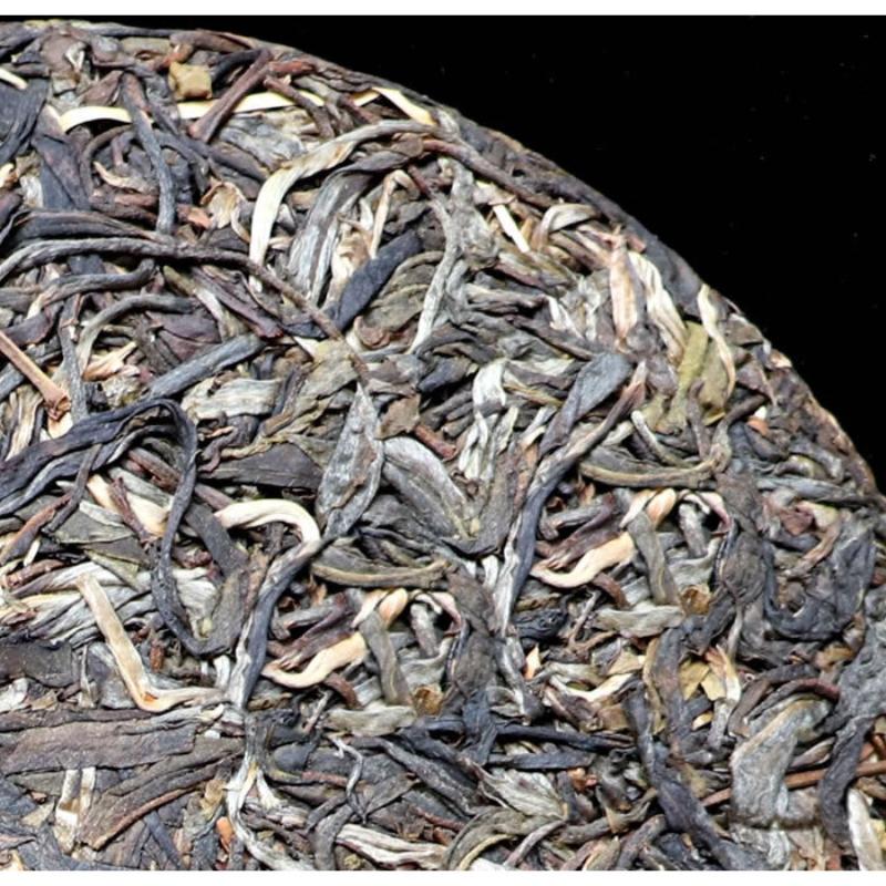 Yunnan Mengku Xigui 2021 Premium Ancient Big Tree Pu-erh Raw Cake 357g