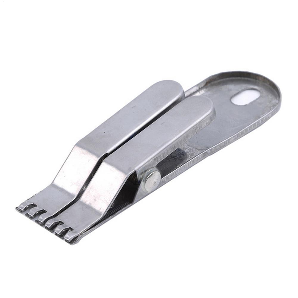 1pcs Earthworm Baiting Device Earthworm Clip Hook Fast Baiting Device Live Bait Hook Clip Fishing Tool