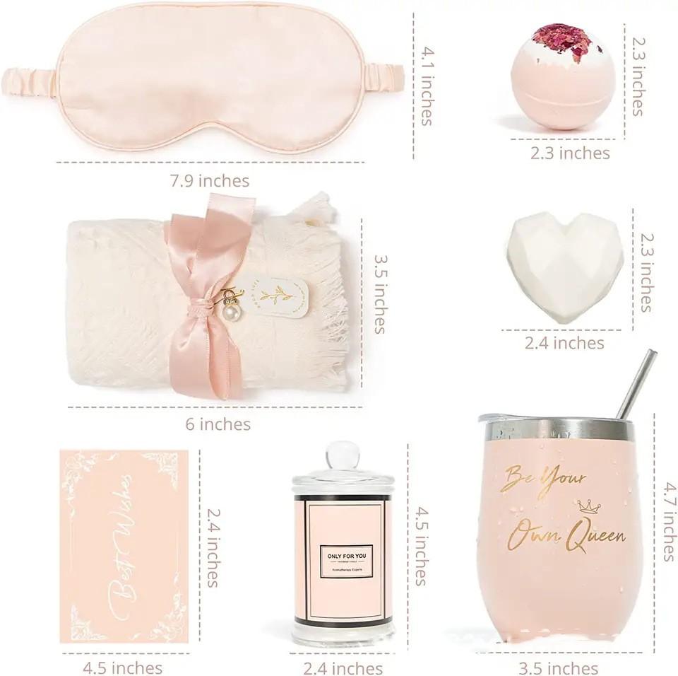 Rosa Spa-Geschenkkorb Eierbecher mit Reinigungsbürste Rosen-Badeball Herzseife Duftkerze Fransen-Halstuch Accessoires für Frauen
