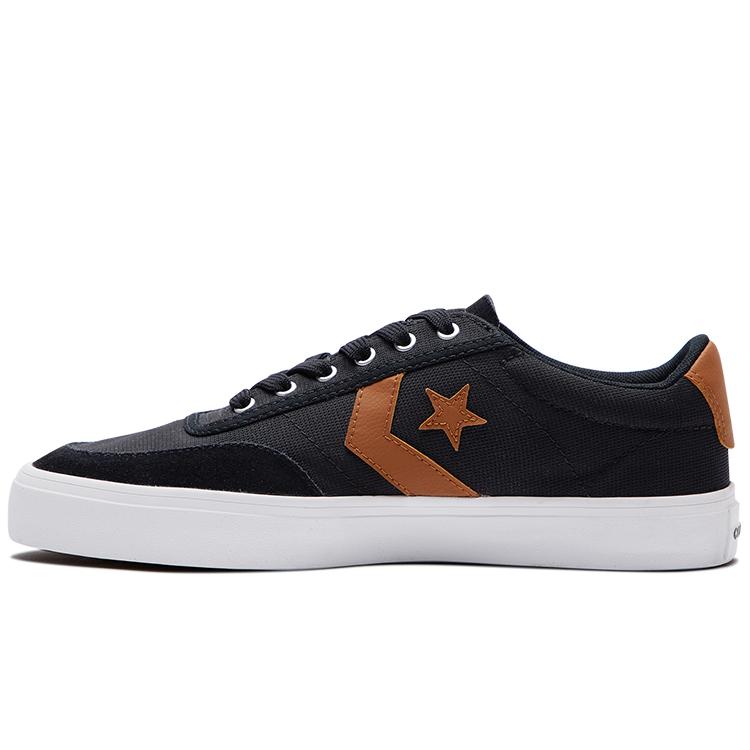 

Converse Courtlandt Star Replay 164906C 41