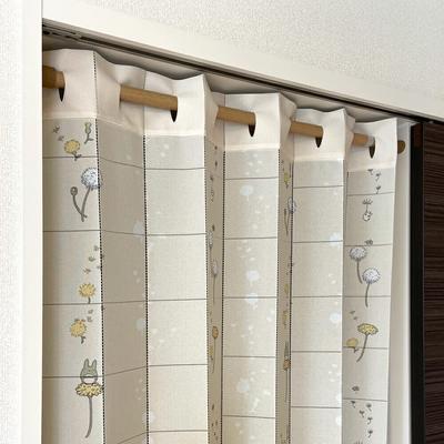 Noren Kobo Akordeon Studio Ghibli Pokój Sąsiada Mniszek Lekarski 96 cm Szerokości x 200 cm Numer Produktu 98328 Zasłona, Zasłona Podnoszona "Mój Totoro", Przegroda,