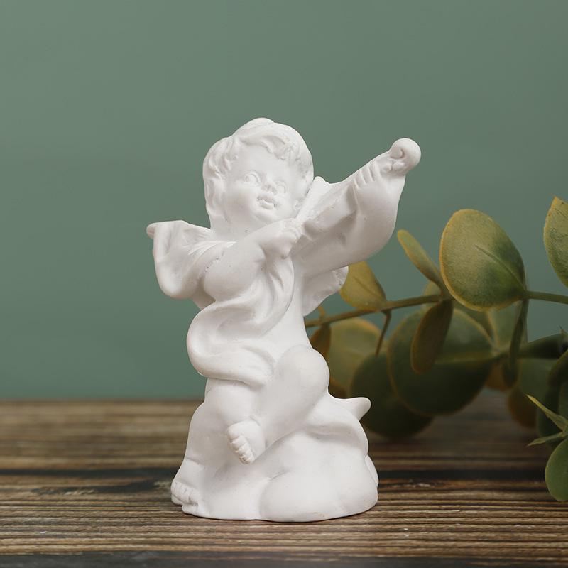 Mini Resin Angel Ornament for Home Décor and Photography Backgrounds