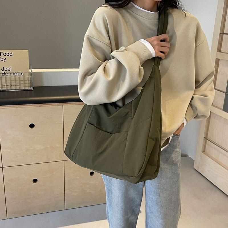 2025 autumn new large-capacity dumpling bag simple cotton clothes Korean version crossbody women's shoulder bag