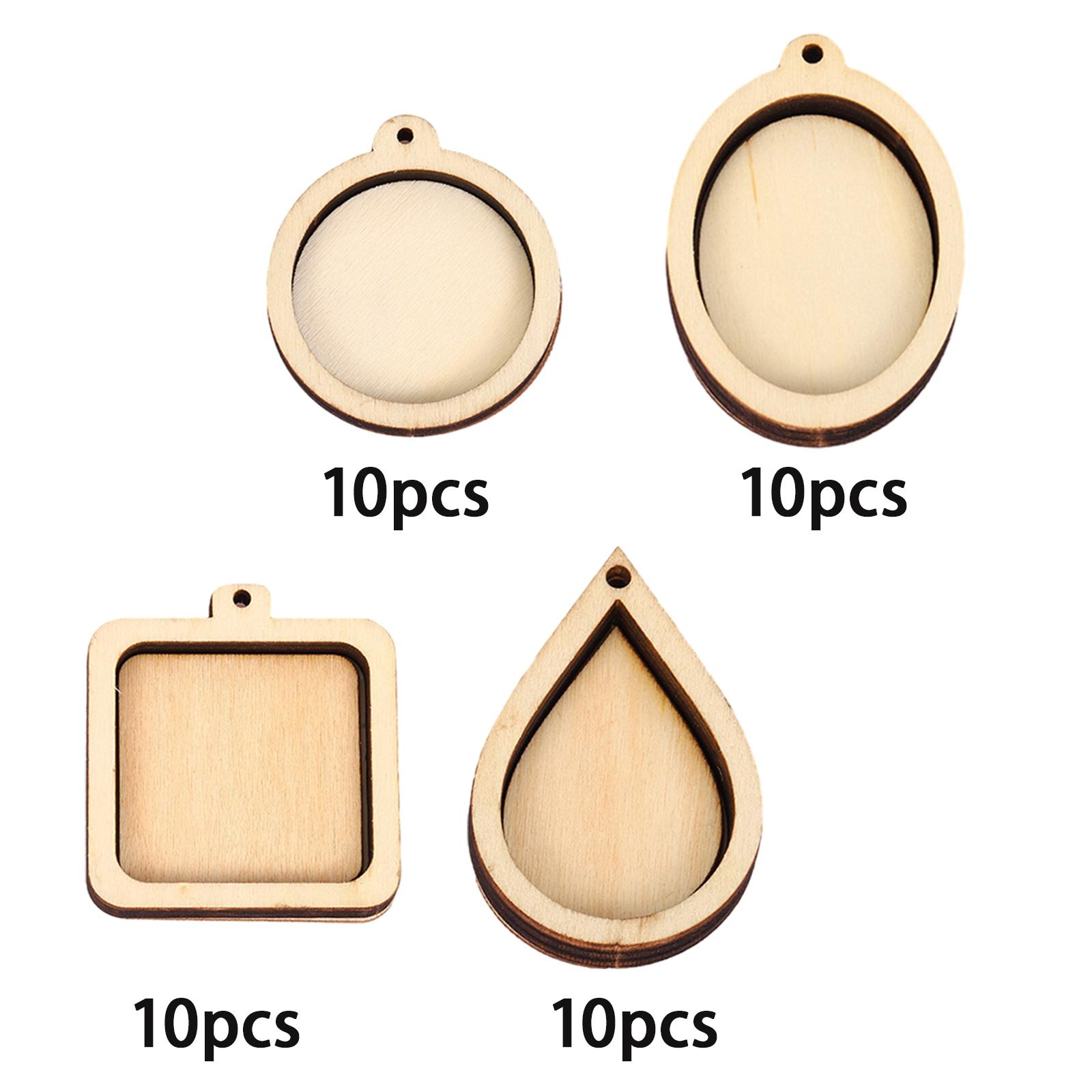 10 Pieces Mini Embroidery Hoops Embroidery Frames Display Frame for Jewelry Pendant Frame Crafts Home Decor Hanging Ornament