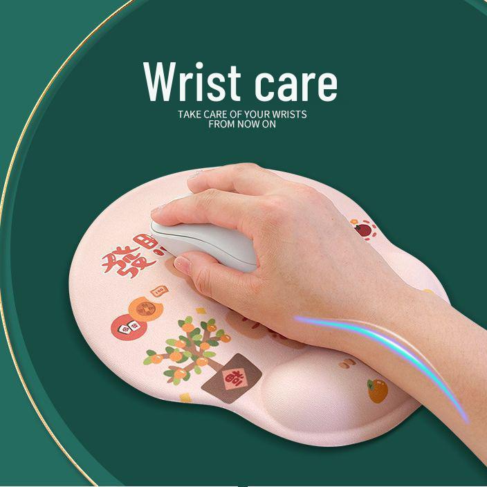 Creative Cartoon Anime Wrist Rest & Mouse Pad - Cute 3D Design for Office