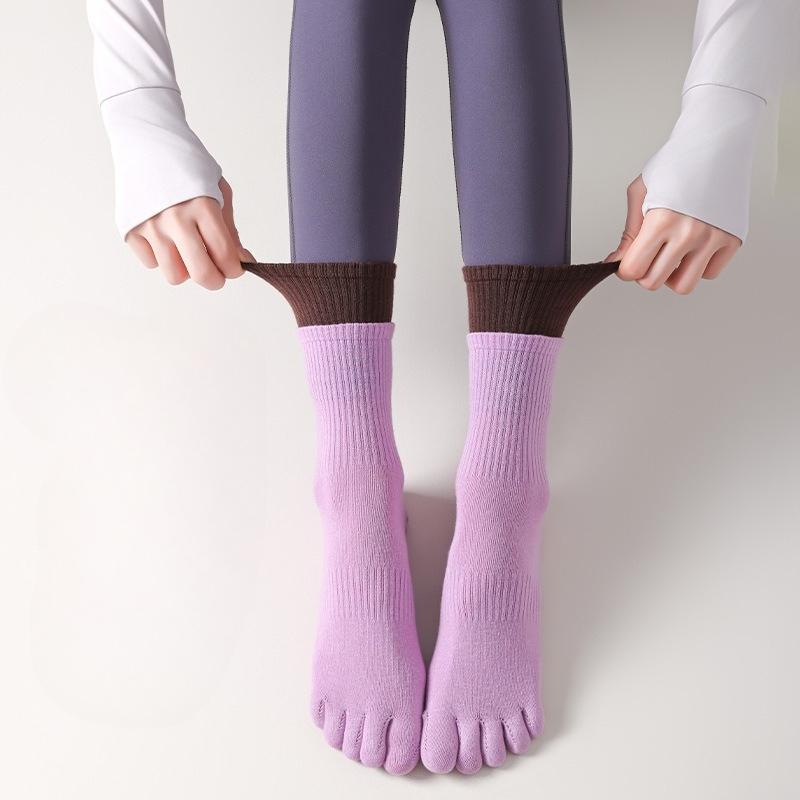 Five-finger Yoga Socks for Women, Mid-calf, Professional Anti-slip Pilates, Indoor Fitness Socks, Running and Skipping Rope, Floor Socks