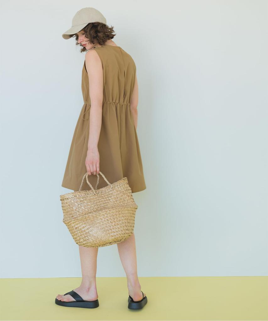 Seedless DFXM0623 Women's Waist-Marked All-in-One Rash Guard, Beige, Size M