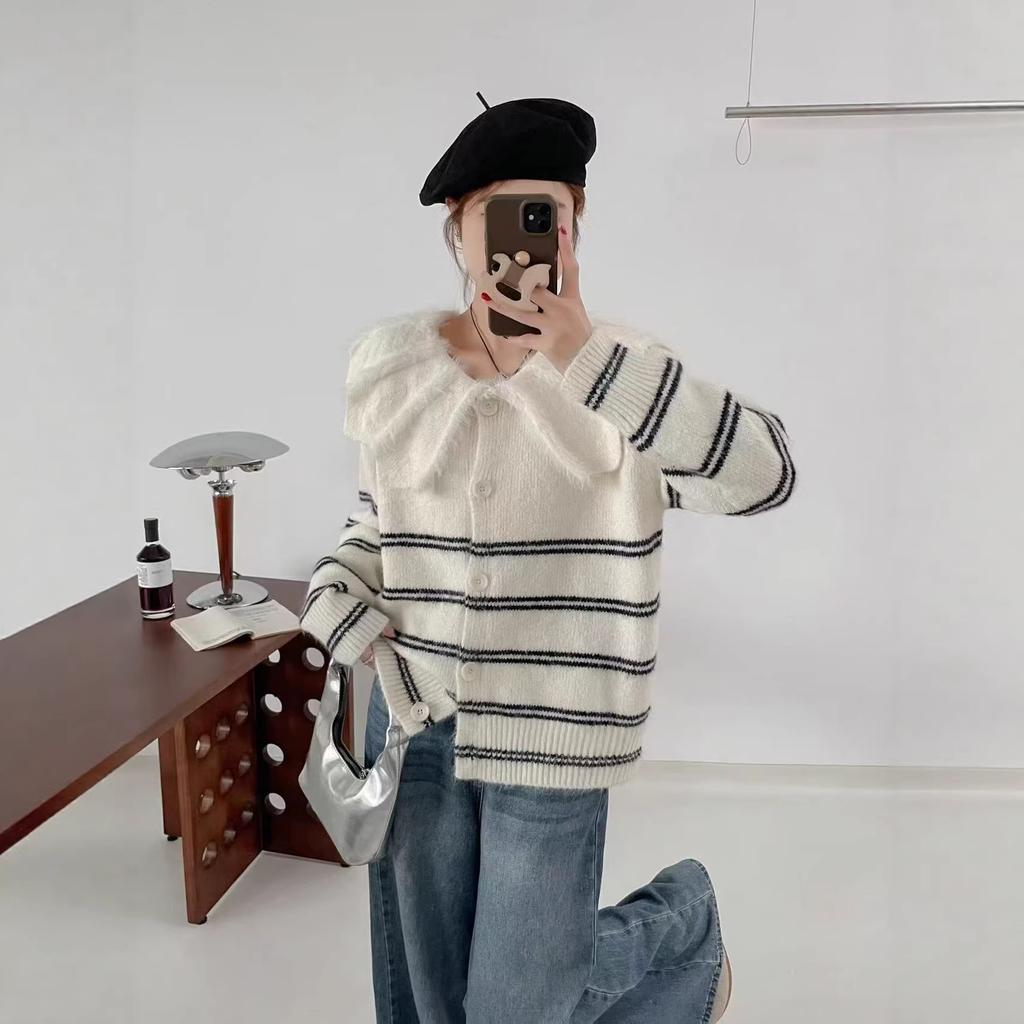 Korean Striped Knitted Cardigan Knitted Sweaterfor Women Early Spring New Item