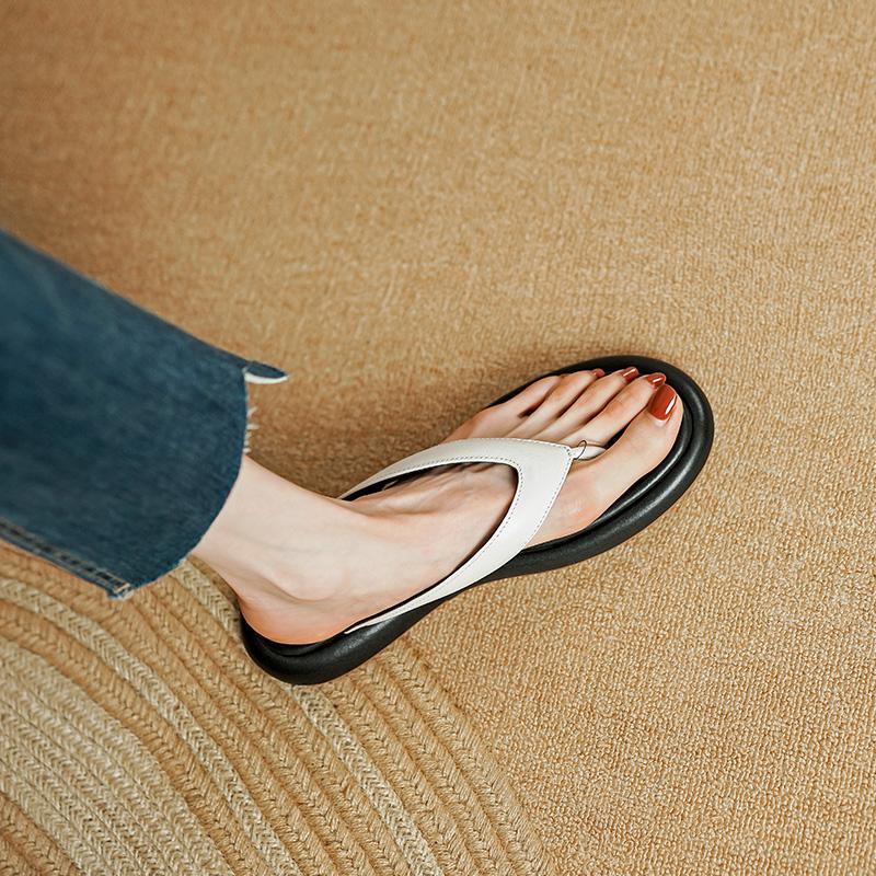 

Мода 2024 Новые Женские Туфли из Натуральной Кожи Уличные Пляжные Шлепанцы Модные Повседневные Летние Женские Вьетнамки Женская Мягкая Обувь 34-40 40 грязно-белый