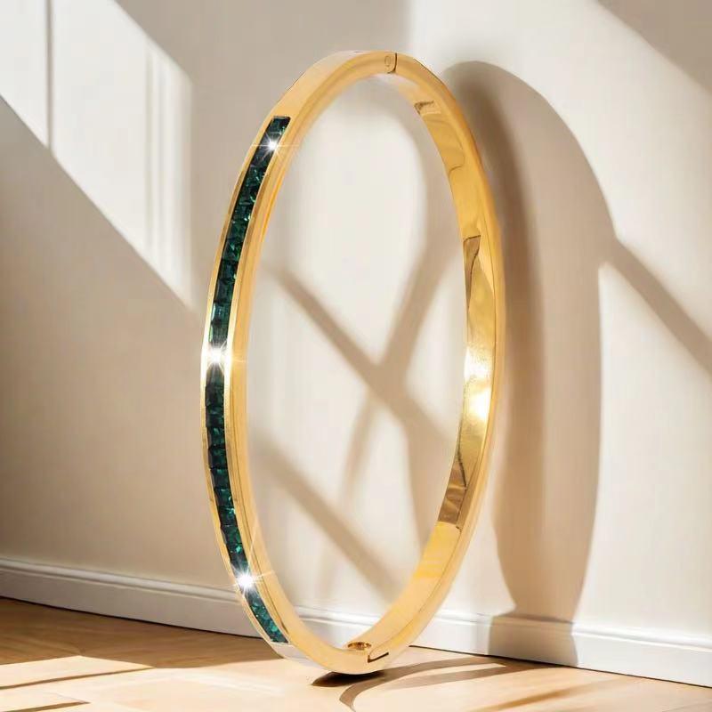 Bracelet de Luxe en Acier Inoxydable pour Femme: Titane Électroplaqué, Sertissage Diamants Complet, Style Européen-Américain