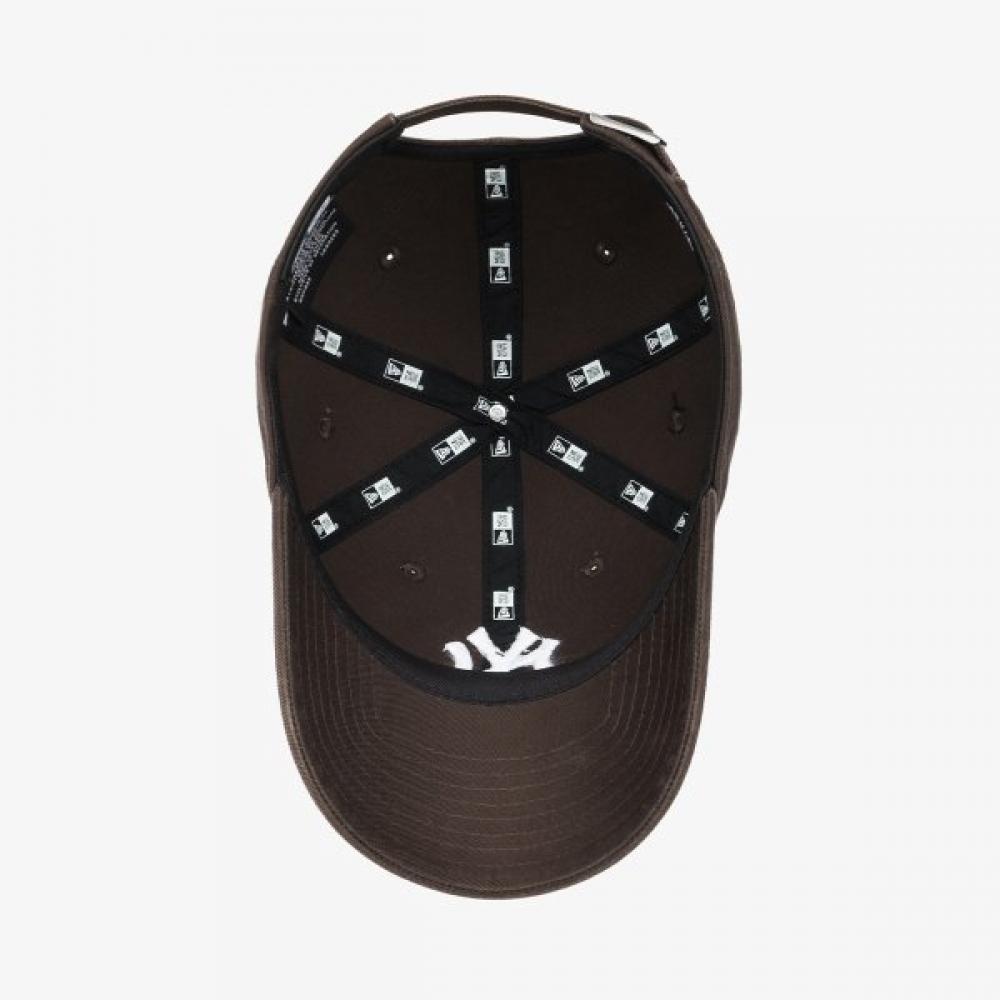 New Era New York Yankees Casual Classic Cap Chocolate 14881467