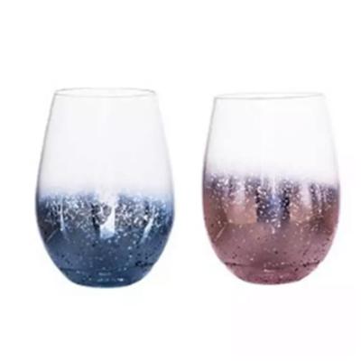 Set med 2 kaffemuggar med glitter, matchande glasbägare, rosa och blå, perfekt som present. 570 ml.