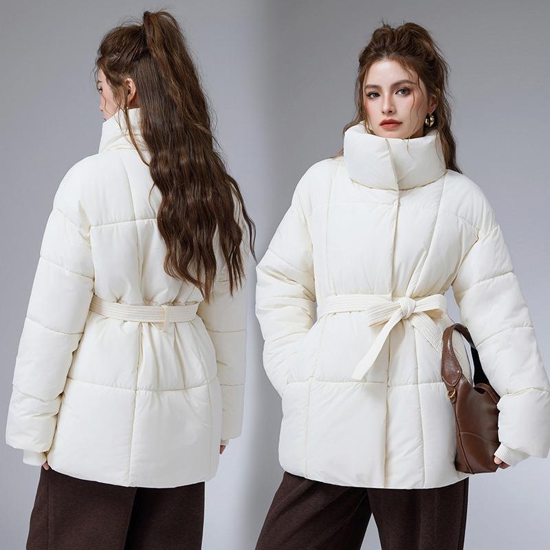Winter neu mittel und lang Stehkragen Gürtel ist dünn, locker und vielseitig Mode Koreanische Version Daunen Baumwolle Kleidung Damenjacke
