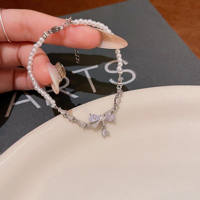 Elegant Zircon Butterfly & Pearl Bracelet - Women's Versatile Glam Style