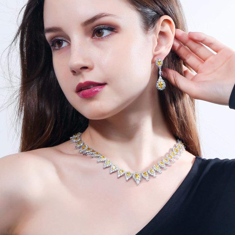 Bridal Wedding Dress Accessories Set Zircon Necklace Earrings Ring Bracelet Four-Piece Set, Women