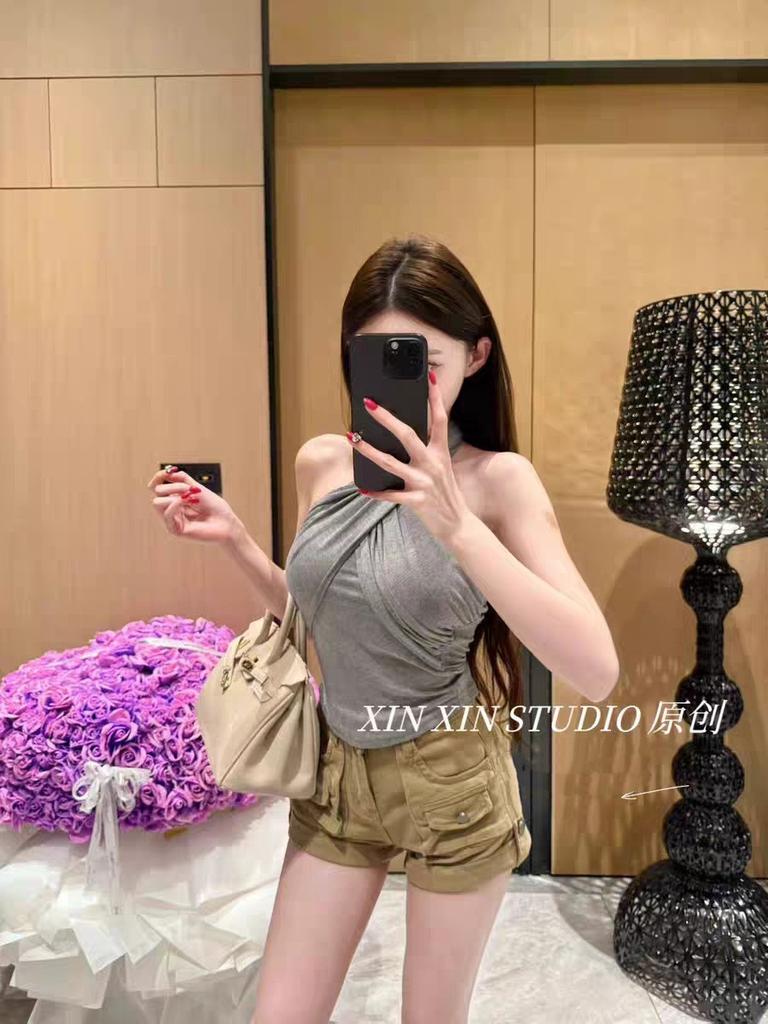 #Summer new pure desire to grind and keep warm cross neck vest slim and thin women's fixed top with chest pad