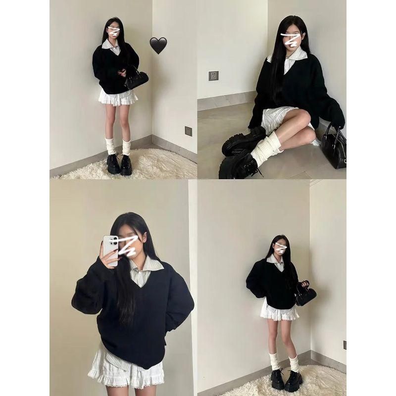 

Idle Style Black Shirt a Set of V-neck Sweater Black Sweater S