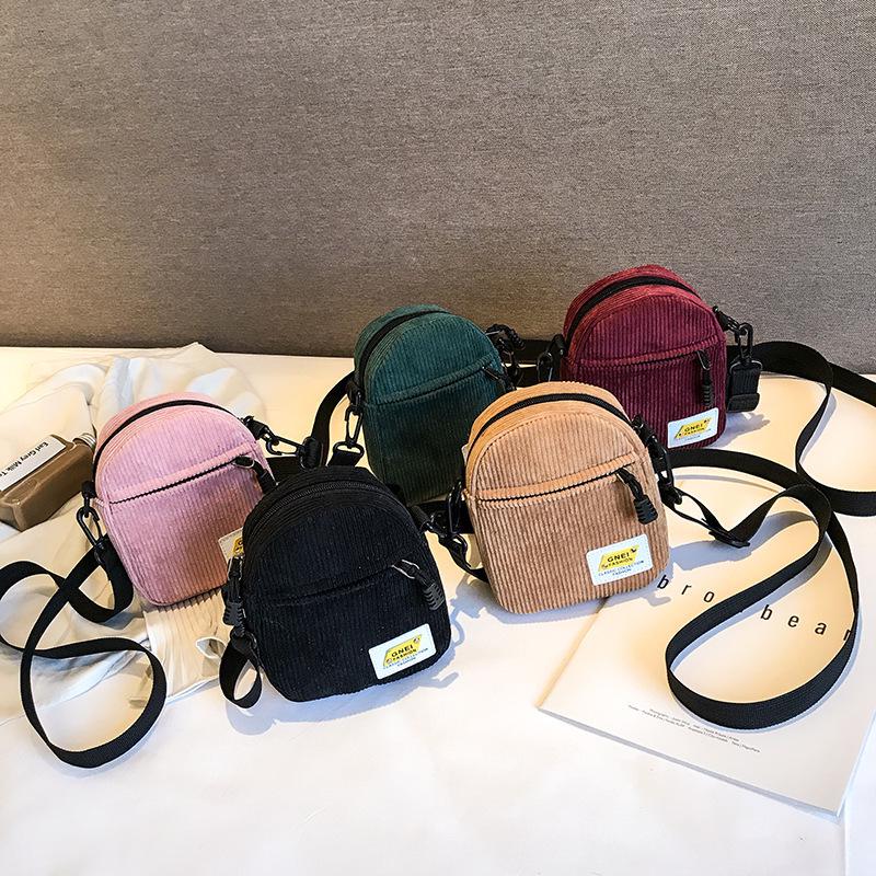 

Студенческая сетка на одно плечо и все виды красной сумки для отдыха коричневый