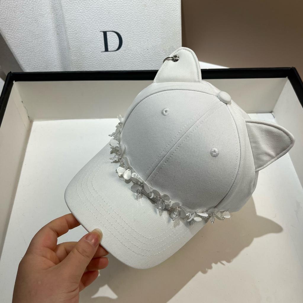 Spring and Summer New Sweet Cat Ears Cute Baseball Cap Small Fragrant Wind Crystal Couple Hard Top Cap