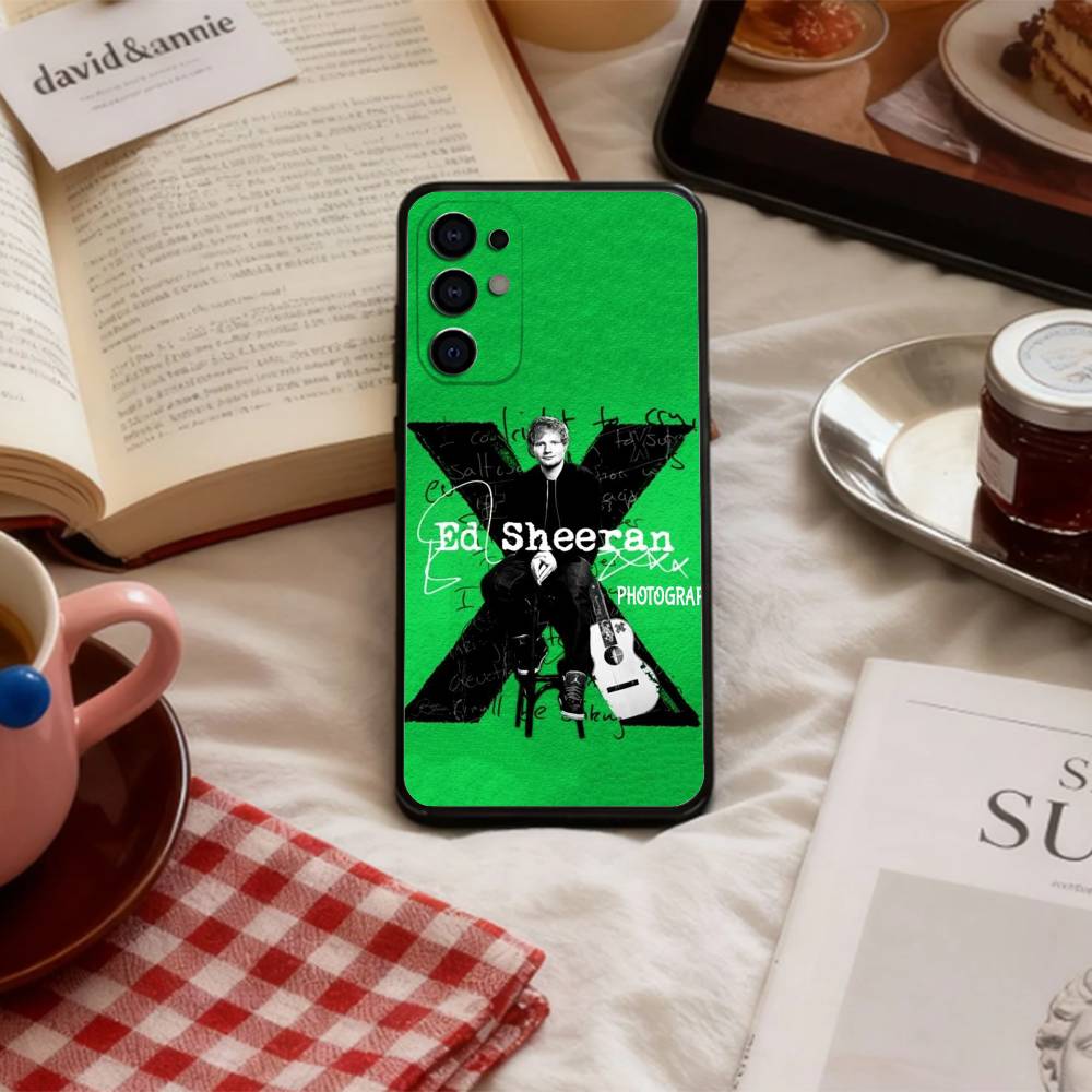 Stylische Singer E-Ed S-Sheeran Handyhülle für Samsung S 25,24,23,22,30,21,10,9,Ultra,Plus,Lite,FE,4,5 G Weiche Schwarze Hülle
