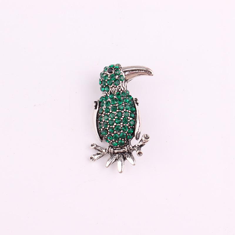 Fashion Color Rhinestone Brooch Personality Wild Woodpecker Animal Pin Brooch Ornament
