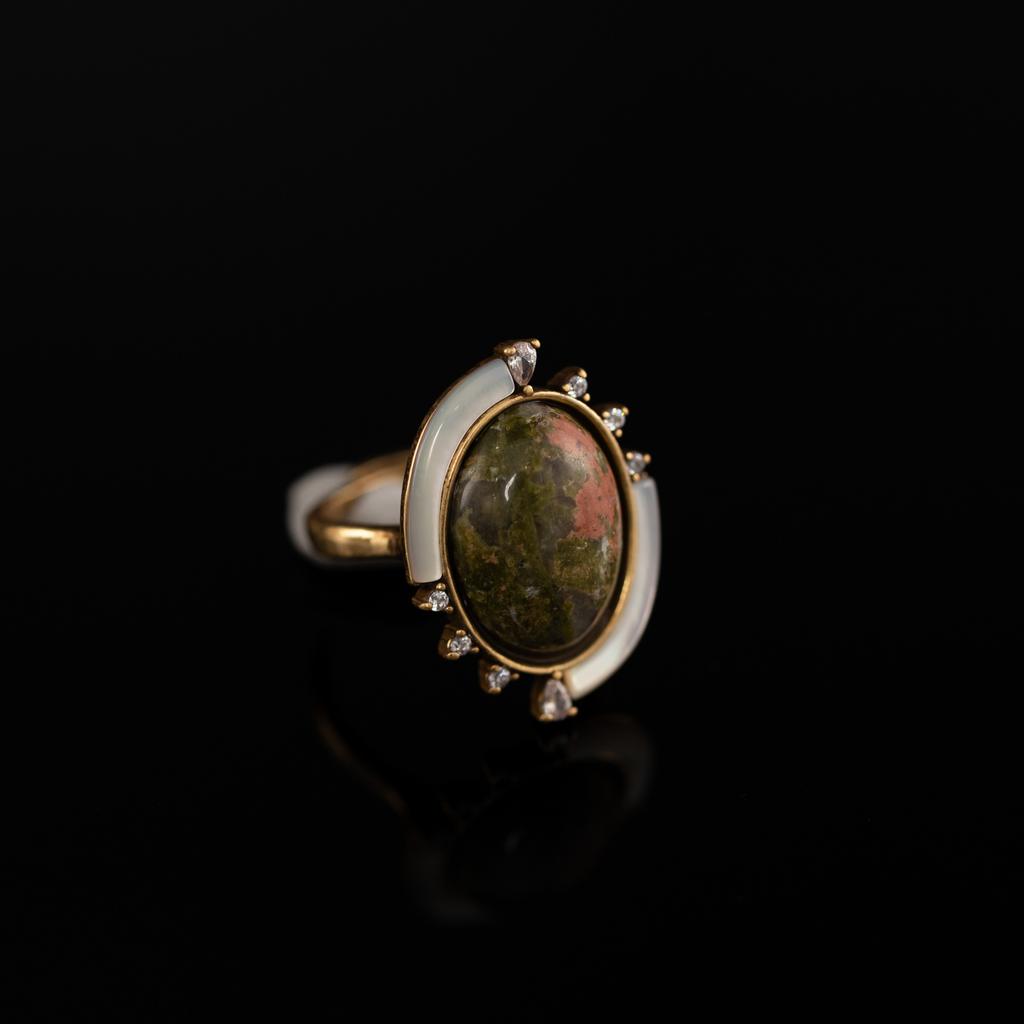 Medieval Copper Alloy Ring, Retro Court Style, High Sense Female Designer Temperament, New Ring