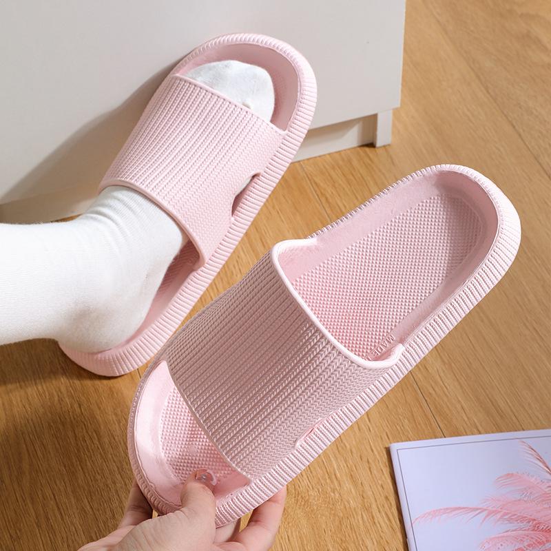 Summer EVA Slippers: Non-Slip, Odor-Resistant, Unisex Indoor/Outdoor Slippers for Home and Bathroom