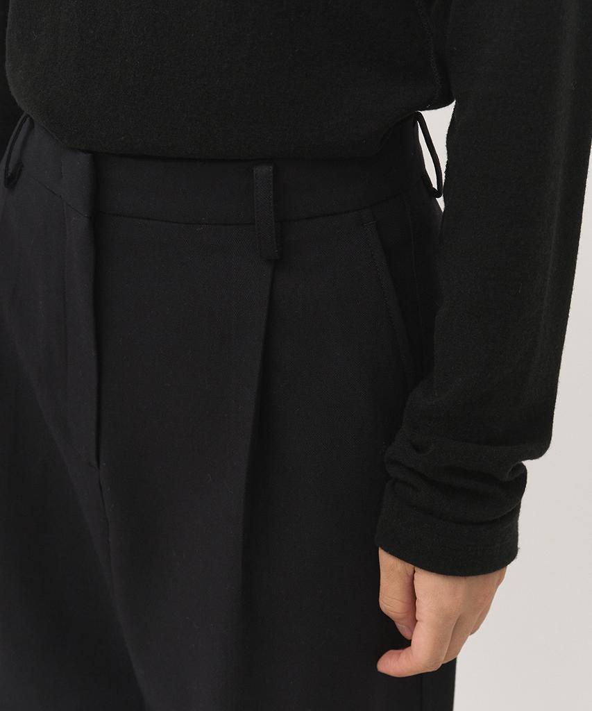Leopeusaideuhwaiteulabel Classy Wide Pants Crow
