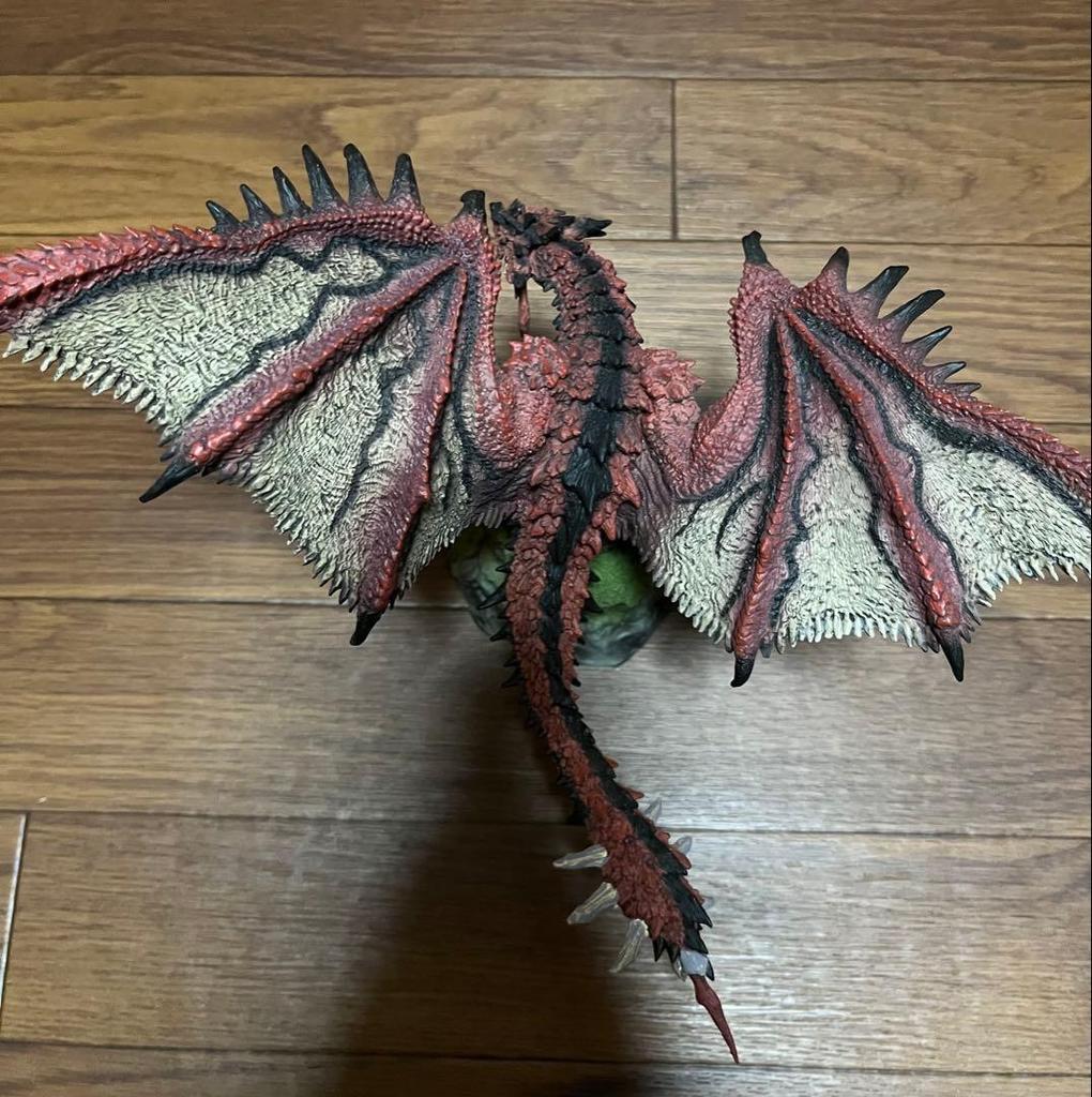 [USED] Monster Hunter Rathalos Reprint Figure Creator's Model