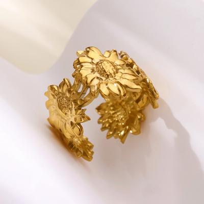 Wind Retro Gold Flowering High-end Sunflower Ring Plated with K Gold Titanium Steel Spring New Model
