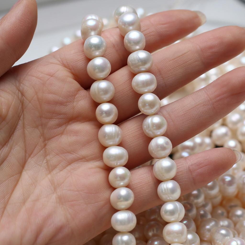 1String, White Natural Freshwater Pearls, Boho Handmade Round Pearl Beads for Jewelry Making DIY Necklaces Crafts (Beads 9-10mm, Length 36cm)