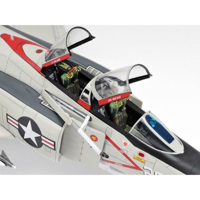 Tamiya 1/48 Aircraft Series No.121 McDonnell Douglas F-4B Phantom II Plastic Model 61121 Light Gray